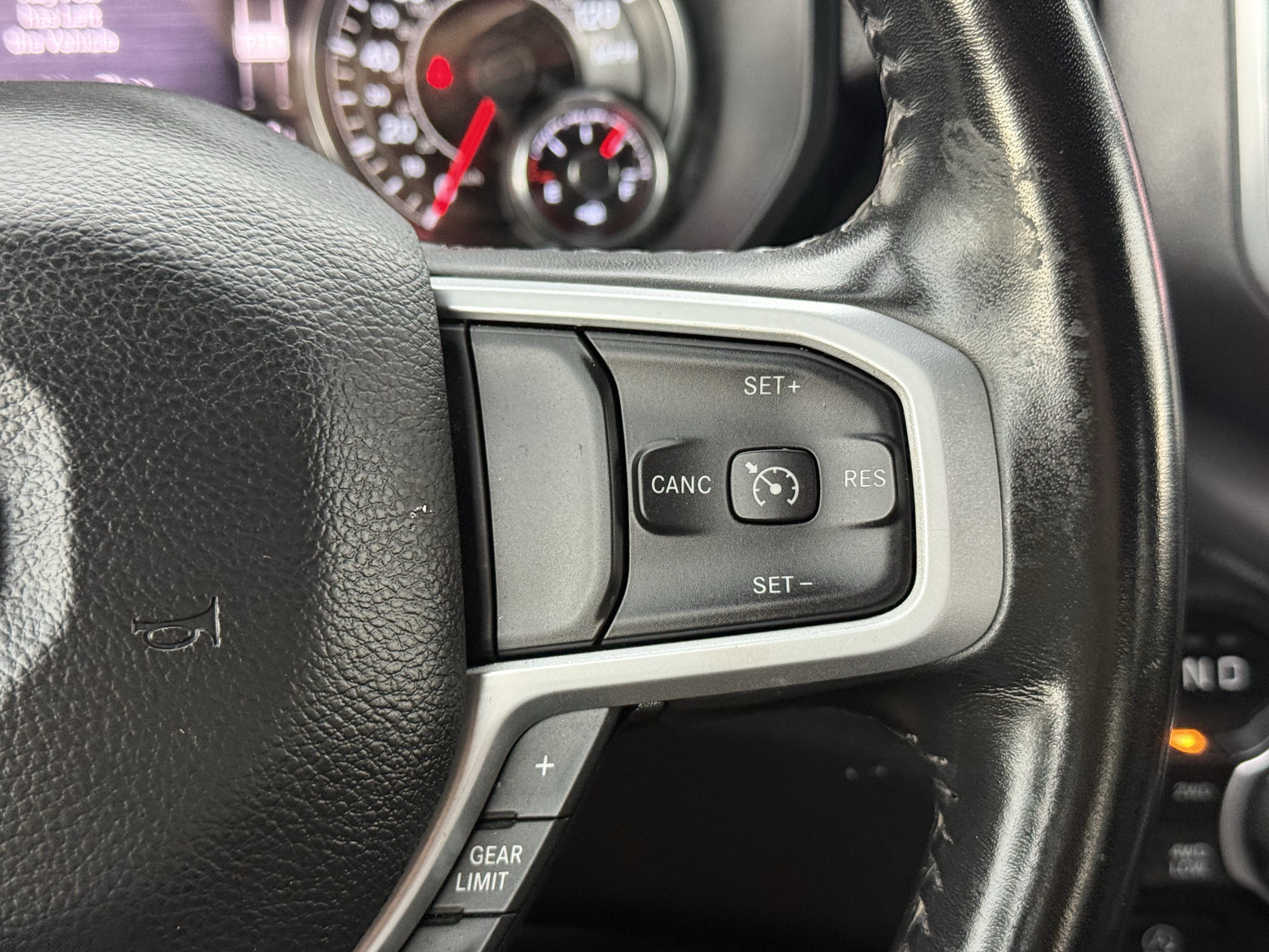 Used 2022 RAM 1500 Lone Star AWD/4WD image 16