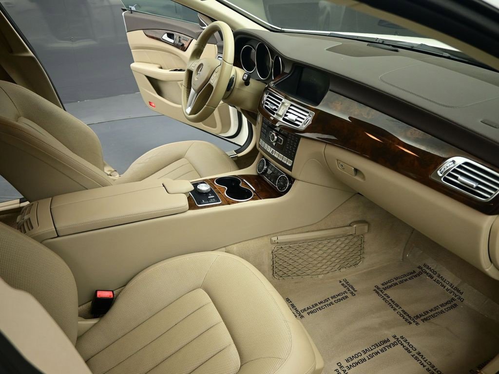 Used 2013 Mercedes-Benz CLS 550 4MATIC image 19