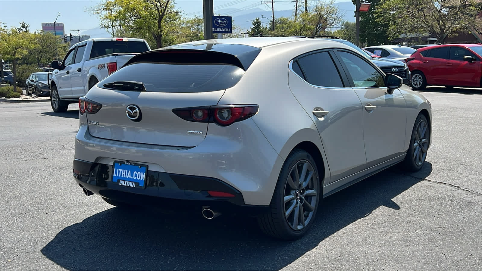 Used 2022 MAZDA MAZDA3 s FWD image 5