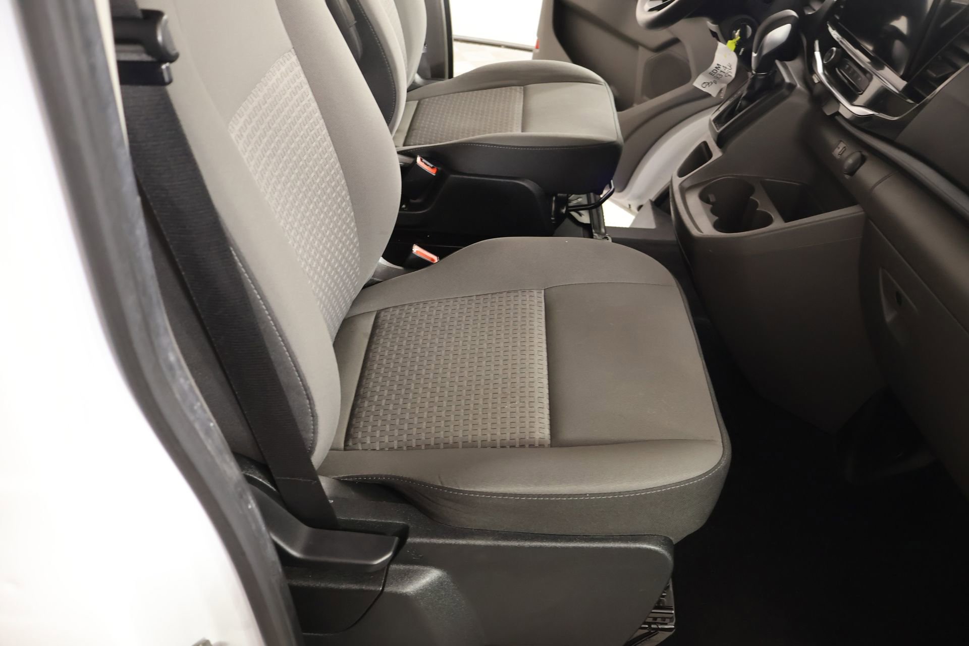 Used 2024 Ford Transit 350 XLT image 12