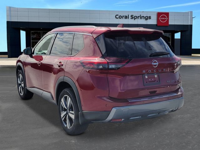 New 2025 Nissan Rogue SL image 3