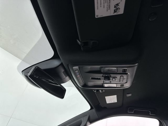 Used 2024 Chevrolet Tahoe Premier image 38