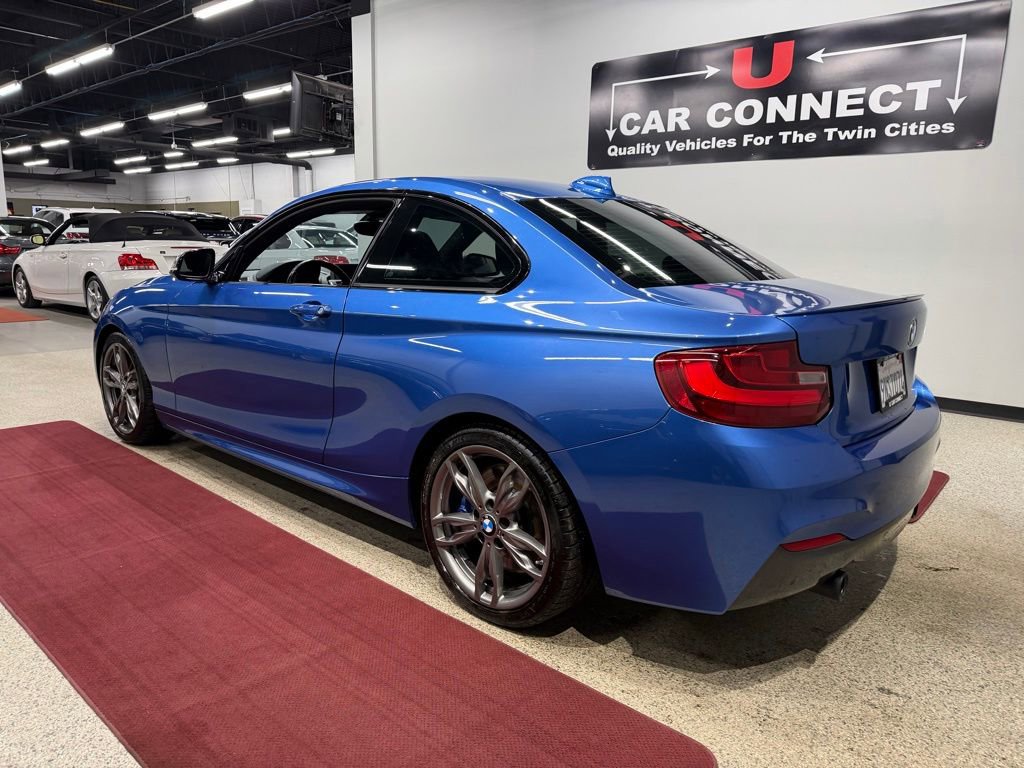 Used 2016 BMW M235i Coupe image 17