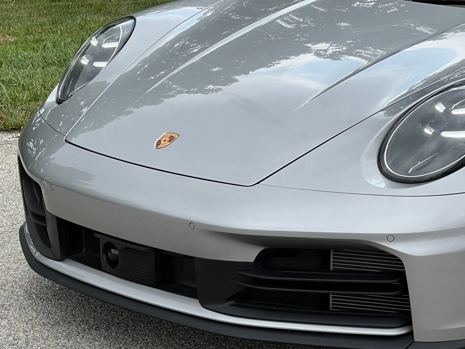 Certified 2025 Porsche 911 Carrera RWD image 14