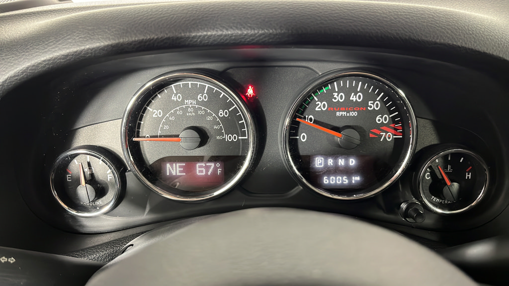 Used 2016 Jeep Wrangler Unlimited Rubicon AWD/4WD image 18