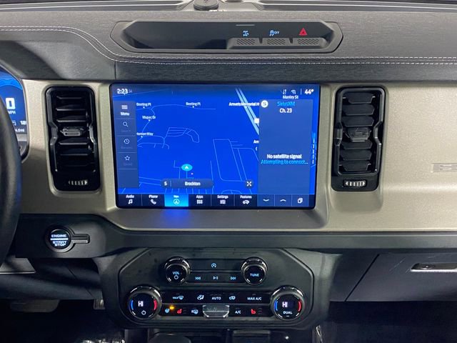 Used 2025 Ford Bronco Outer Banks image 21