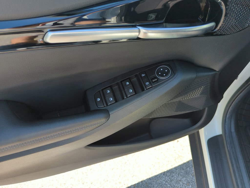 Used 2021 Kia Seltos S FWD image 19