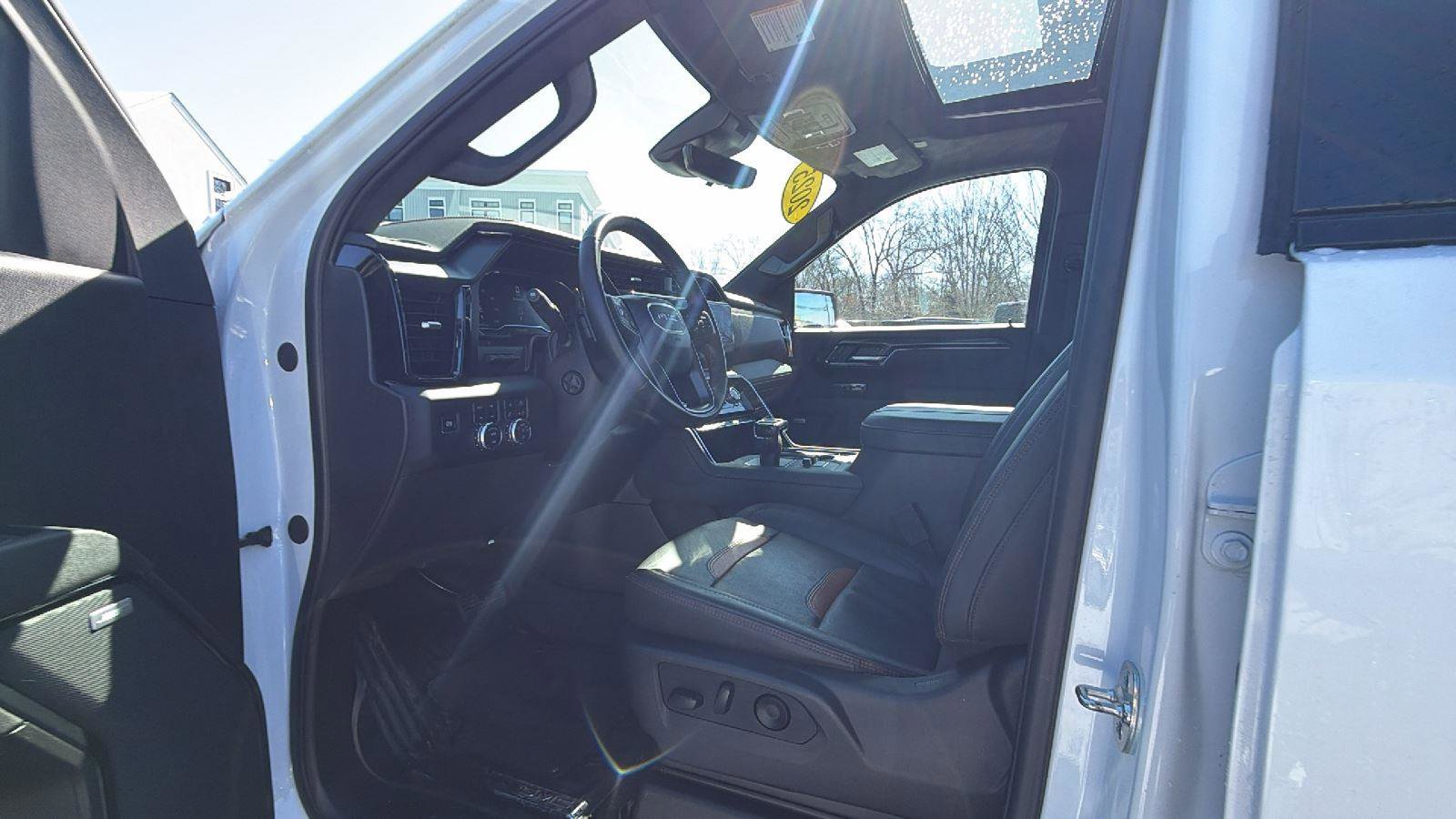 Certified 2025 GMC Sierra 1500 AT4 w/ Technology Package image 23