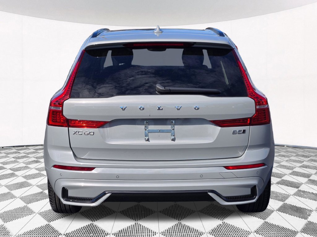 Used 2025 Volvo XC60 B5 Core w/ Climate Package AWD/4WD image 19
