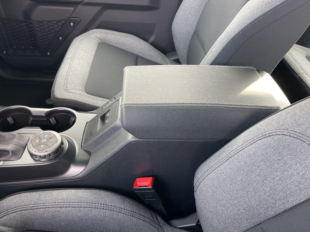 New 2025 Ford Bronco 2-Door AWD/4WD image 13