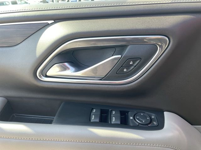 Used 2023 Chevrolet Suburban LS w/ Driver Alert Package image 22