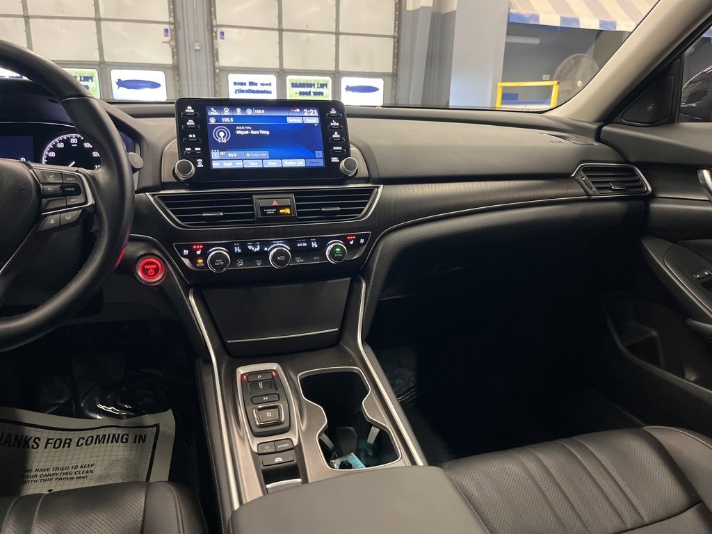Used 2021 Honda Accord Touring image 22