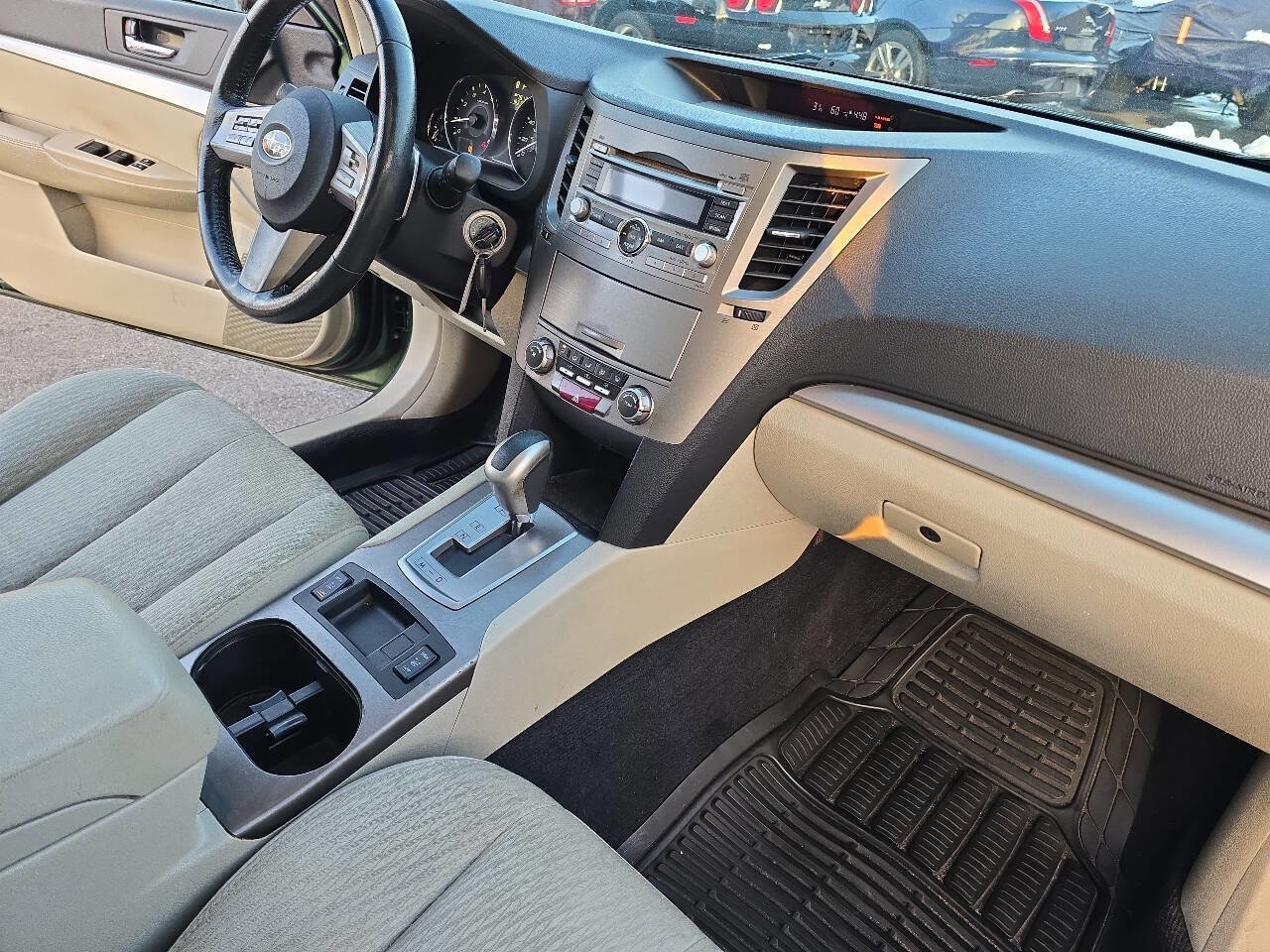 Used 2010 Subaru Outback 2.5i Premium image 24