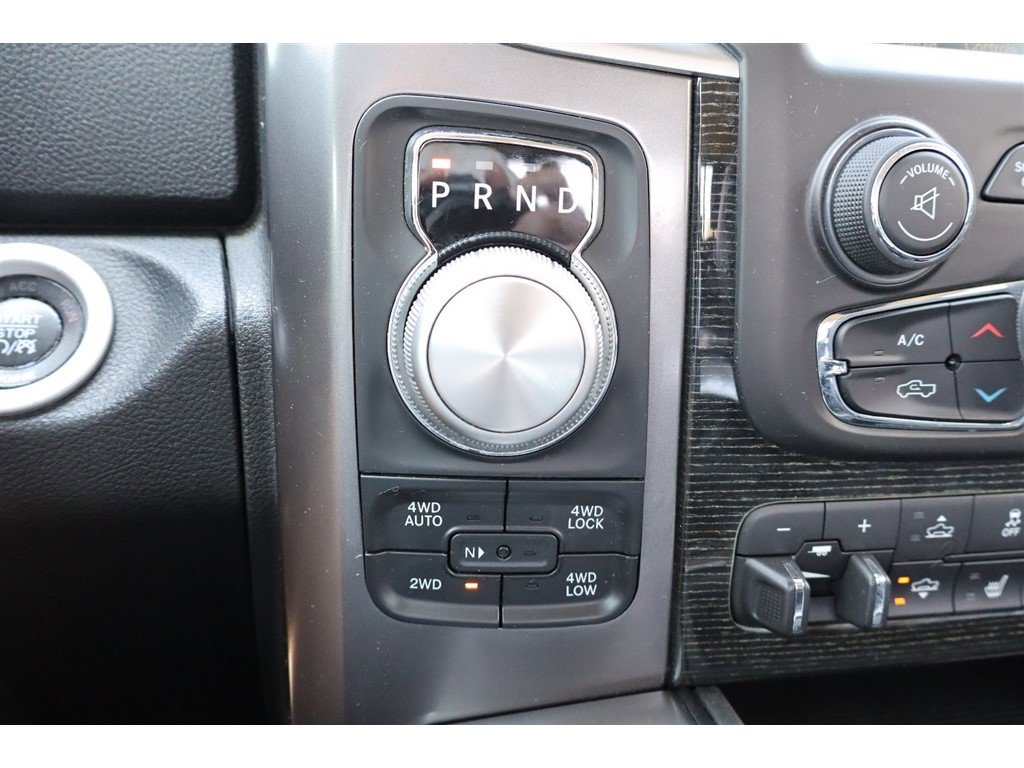 Used 2015 RAM 1500 Limited image 33