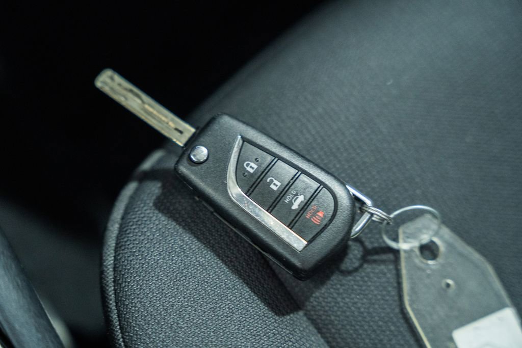 Used 2023 Toyota Corolla LE image 35