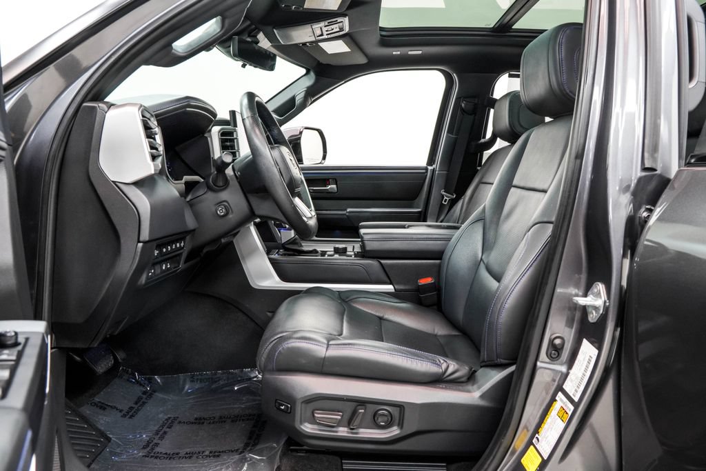Used 2024 Toyota Sequoia Platinum AWD/4WD image 17
