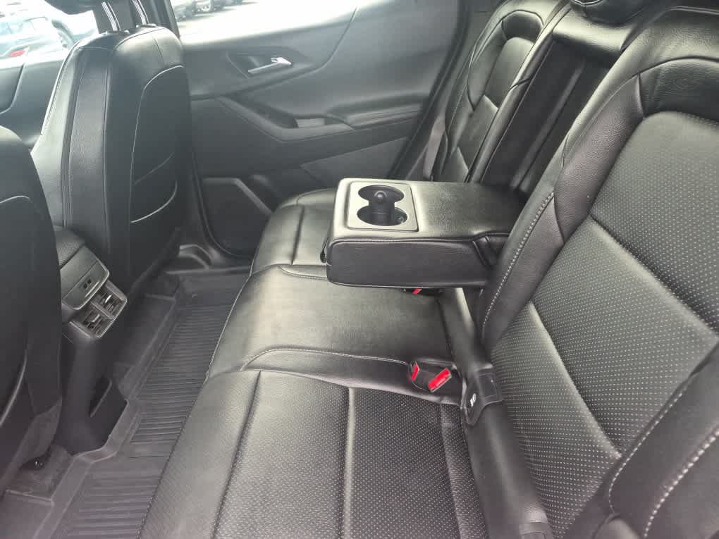 Used 2025 Chevrolet Equinox LT w/ Safety and Technology Package AWD/4WD image 23