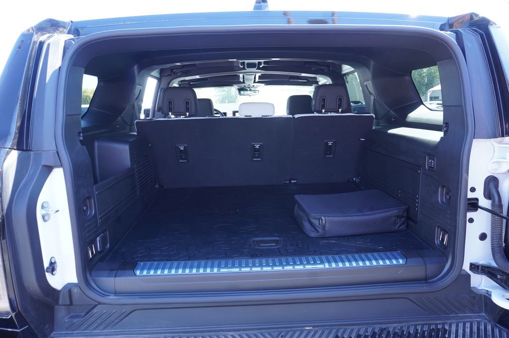 New 2025 GMC Hummer EV 2X image 8