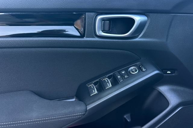 Certified 2024 Honda Civic EX image 12