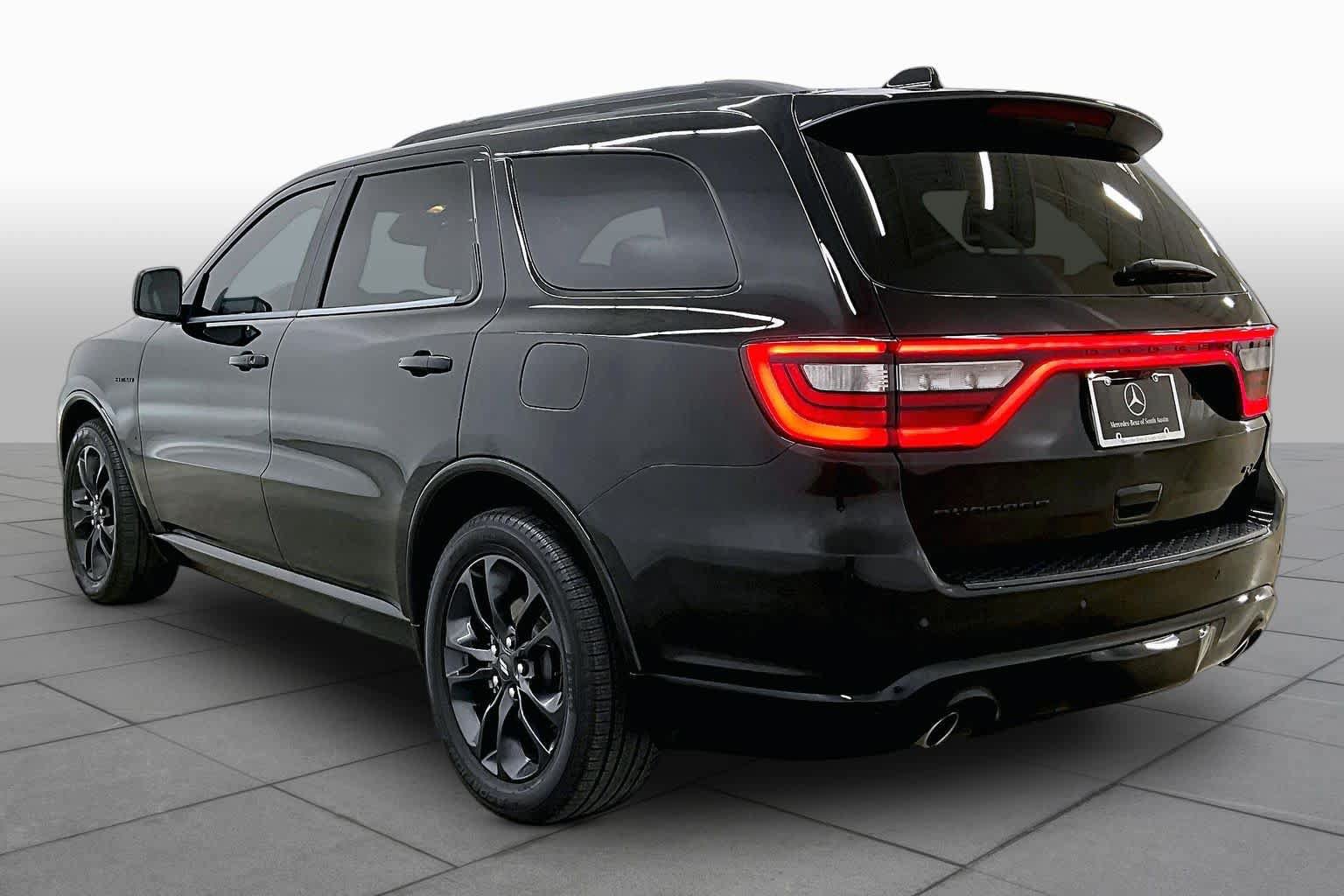 Used 2023 Dodge Durango R/T RWD image 12