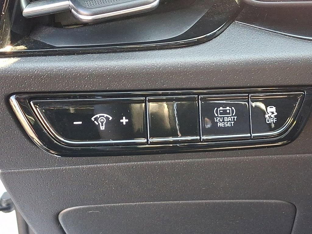 Certified 2023 Kia Niro EX FWD image 25