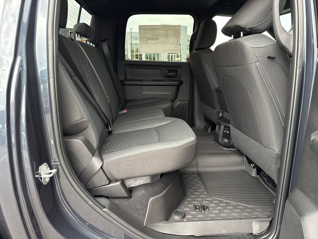 New 2026 RAM 2500 Warlock AWD/4WD image 30