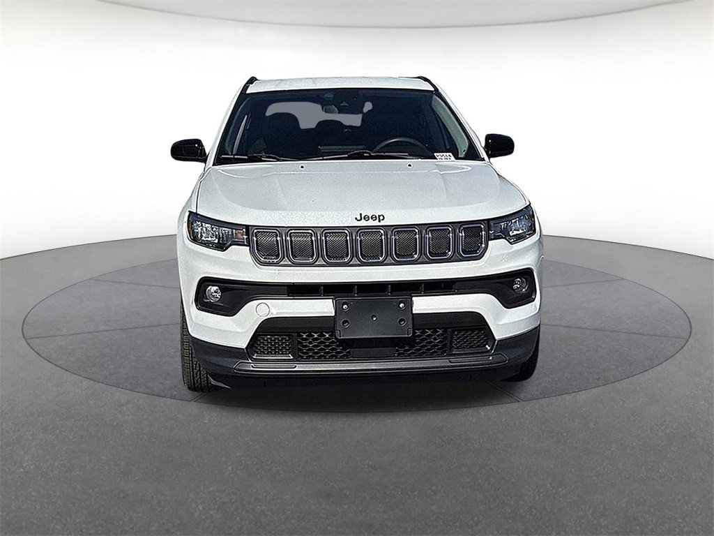 Used 2022 Jeep Compass Latitude image 8