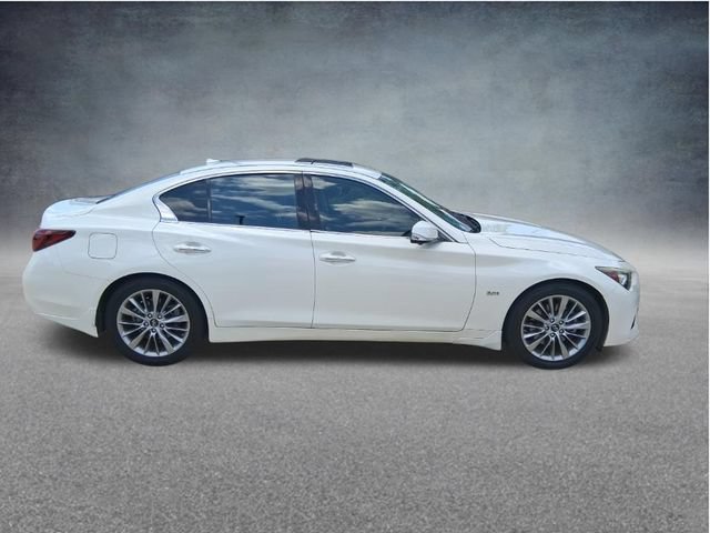 Used 2019 INFINITI Q50 Luxe w/ Essential Package (3.0T Luxe) RWD image 6