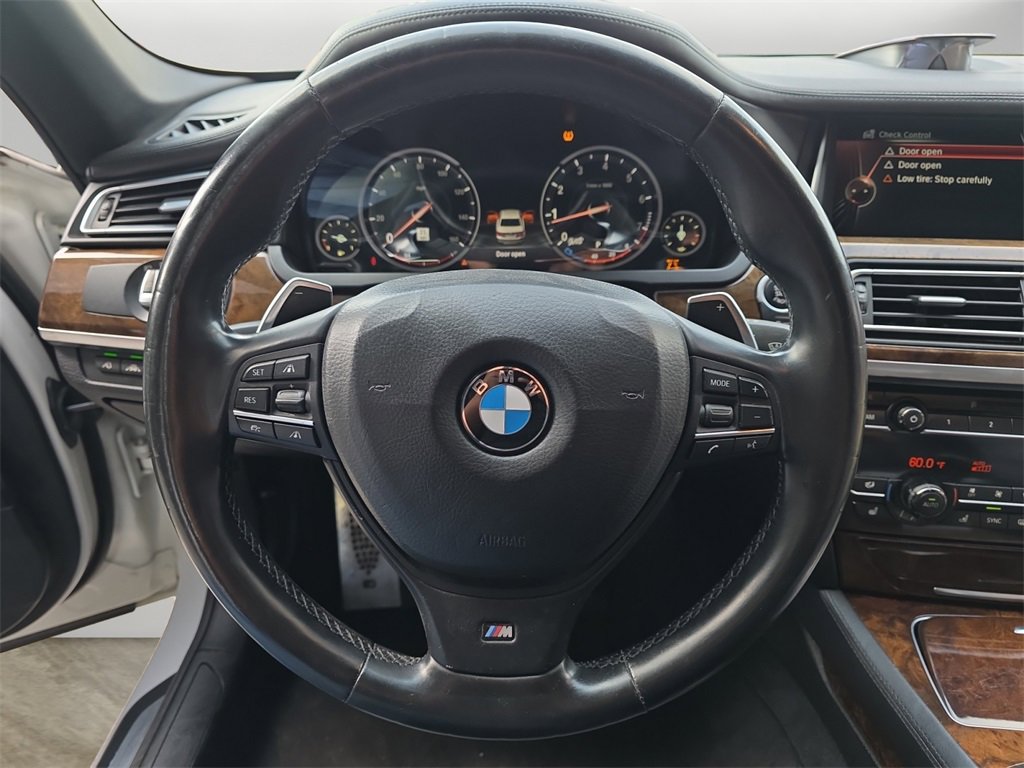 Used 2015 BMW 750Li image 12