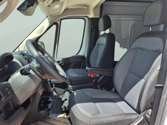 New 2026 RAM ProMaster 2500 w/ Convenience Group FWD image 12