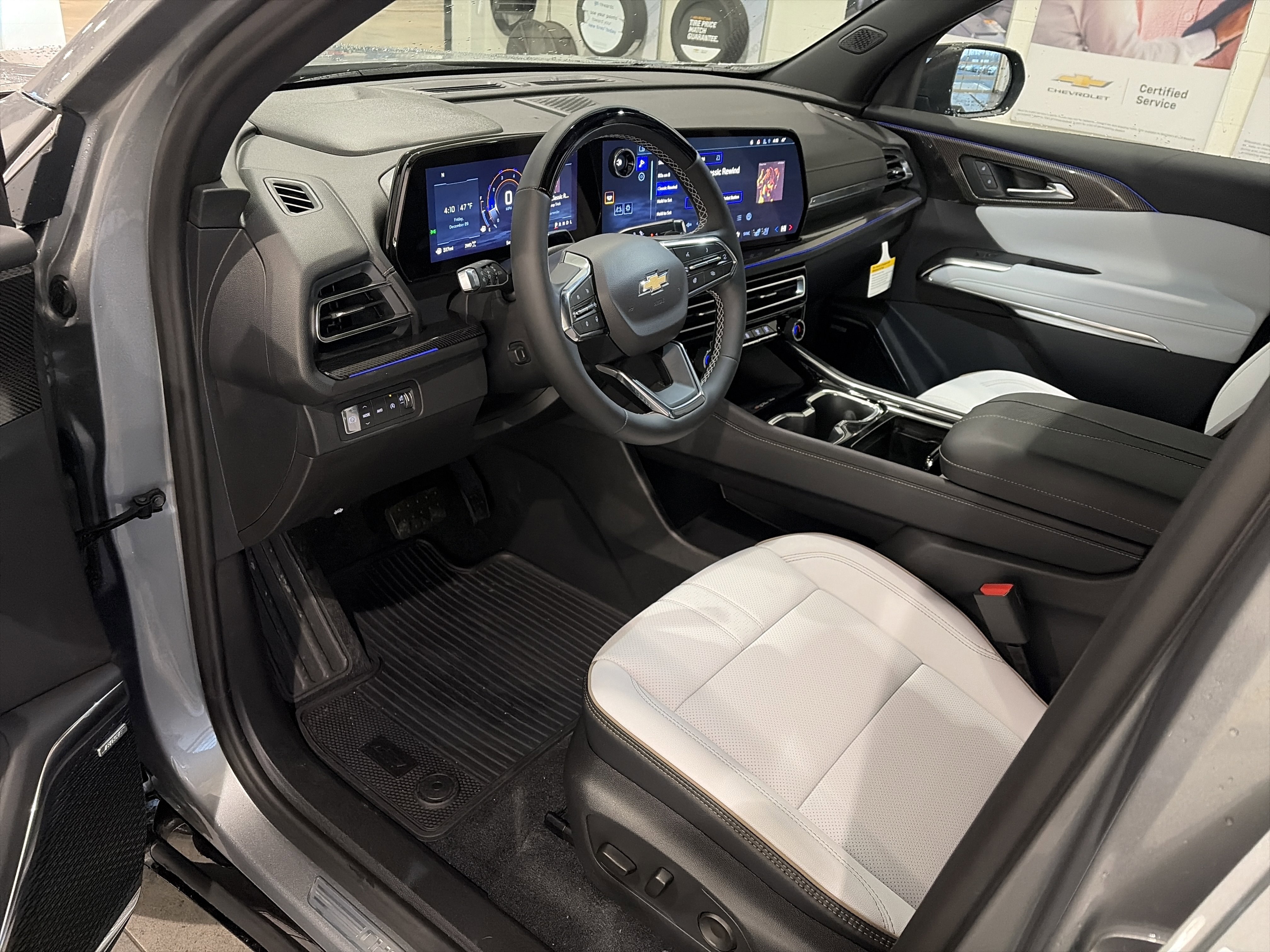 New 2026 Chevrolet Traverse High Country image 18