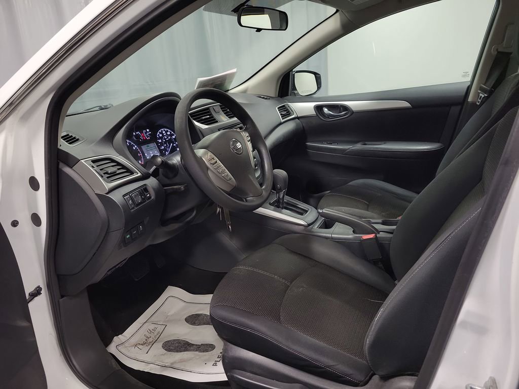 Used 2017 Nissan Sentra S image 13