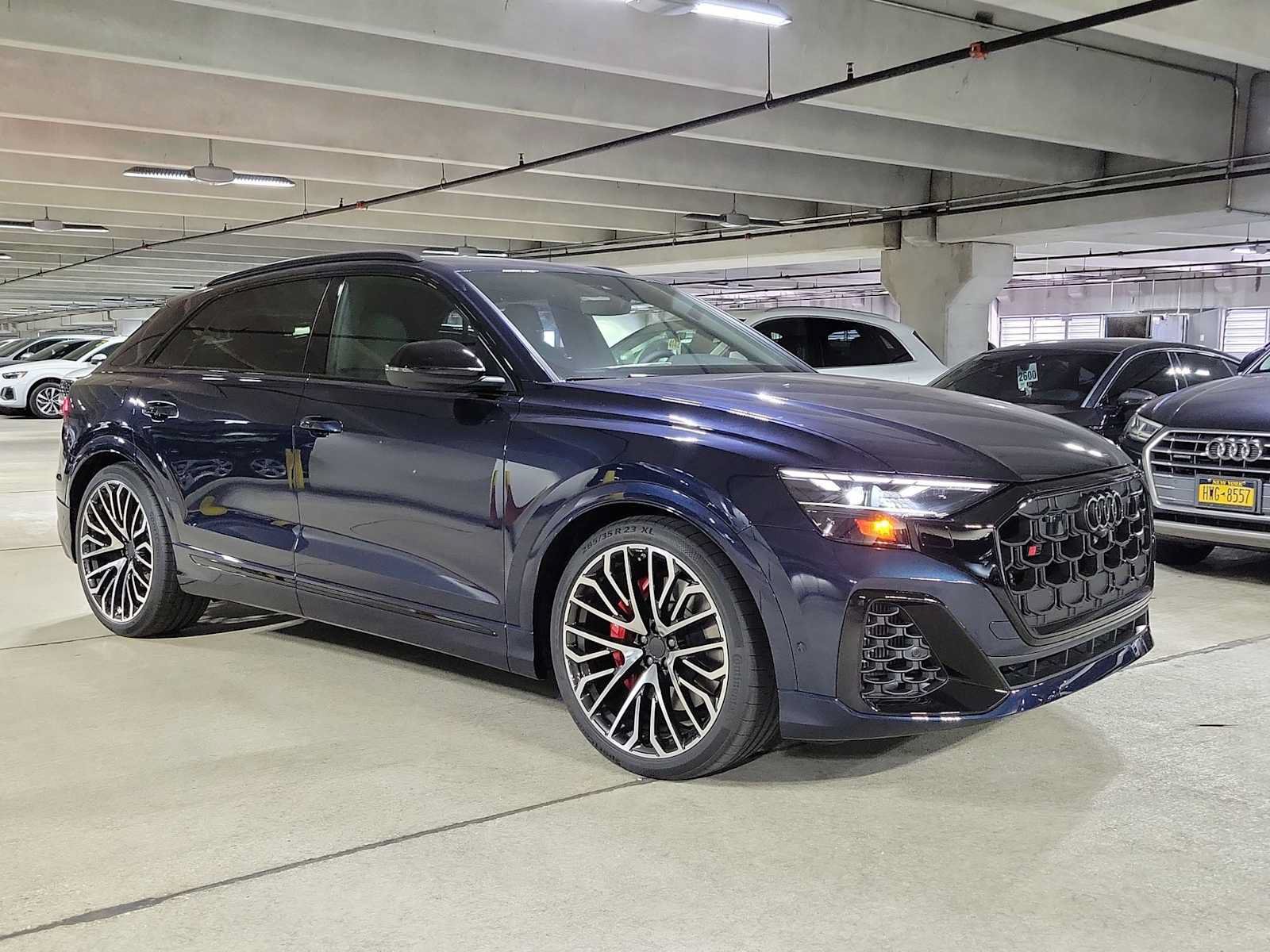 New 2026 Audi SQ8 Premium Plus AWD/4WD image 7