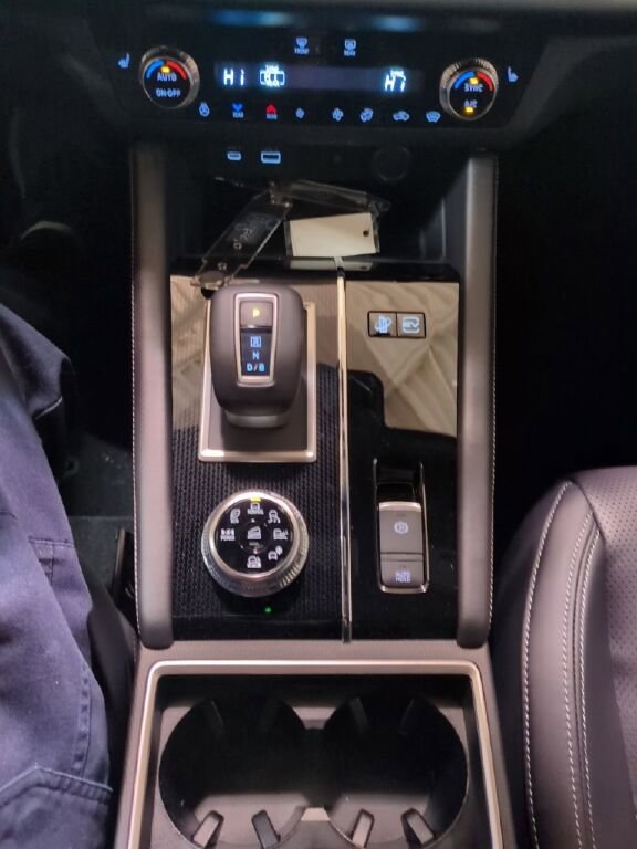 New 2025 Mitsubishi Outlander SEL AWD/4WD image 20