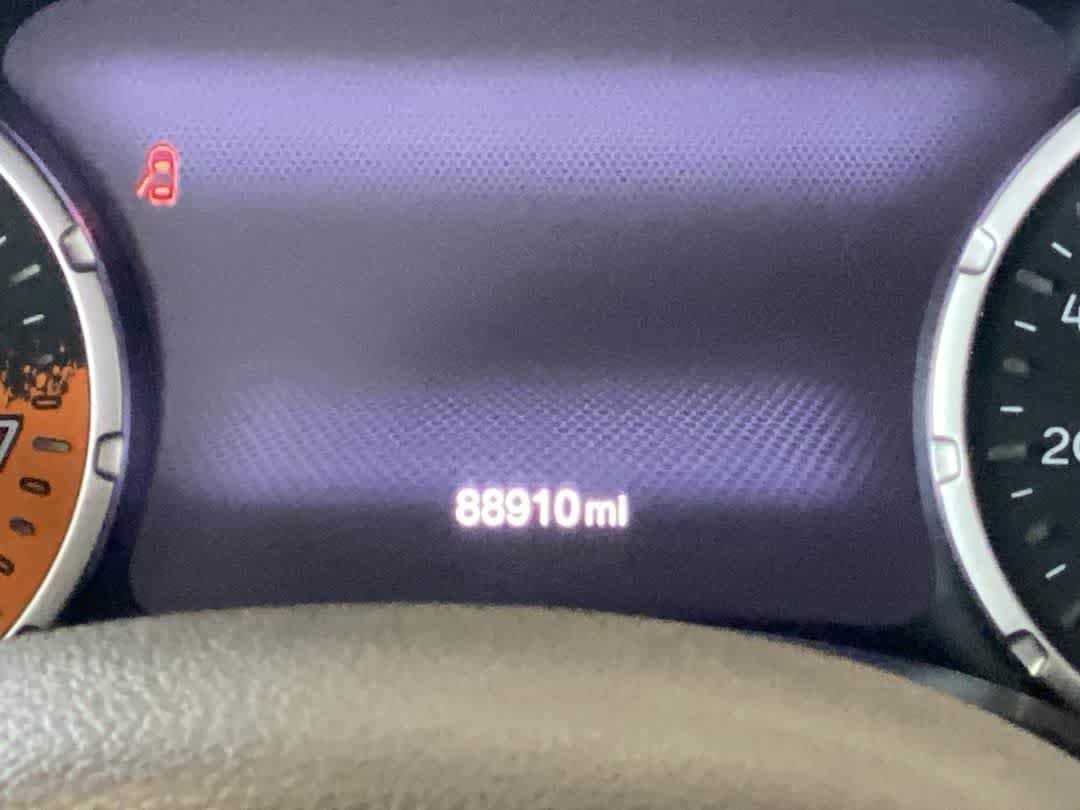 Used 2015 Jeep Renegade Trailhawk AWD/4WD image 17