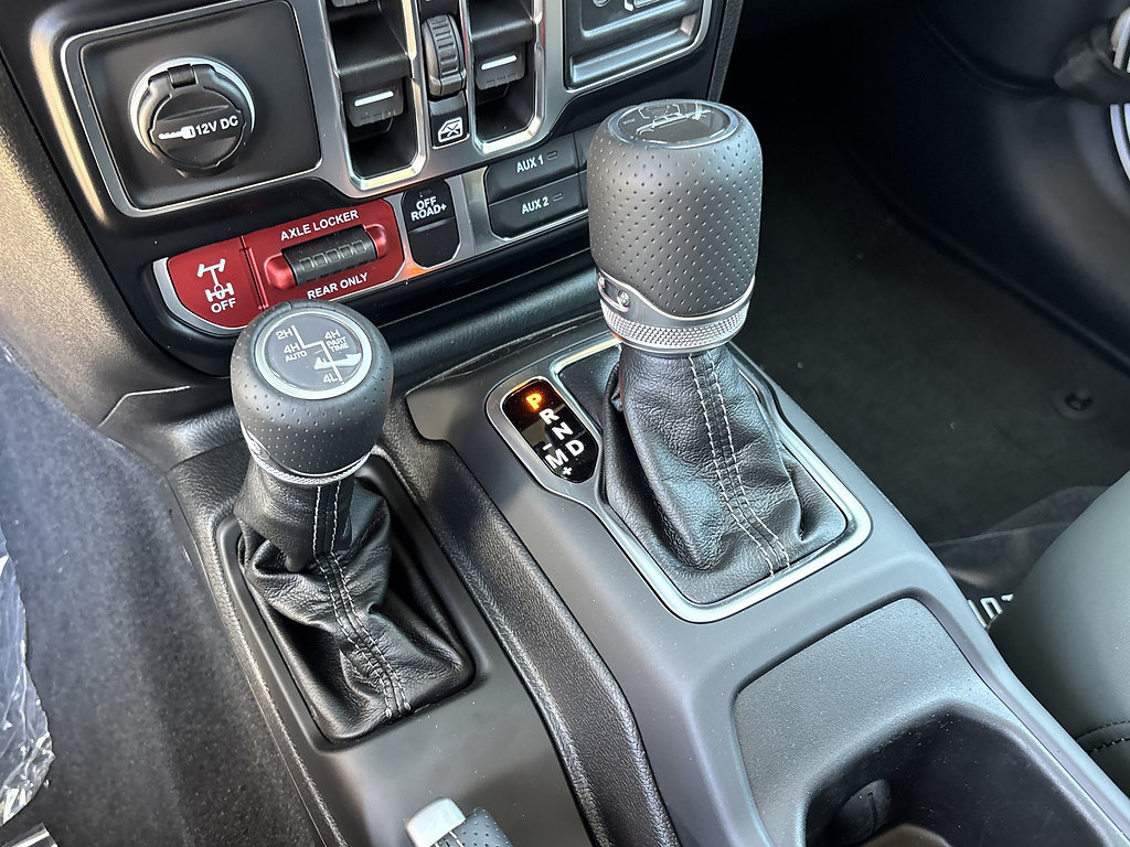 New 2026 Jeep Gladiator Mojave AWD/4WD image 15