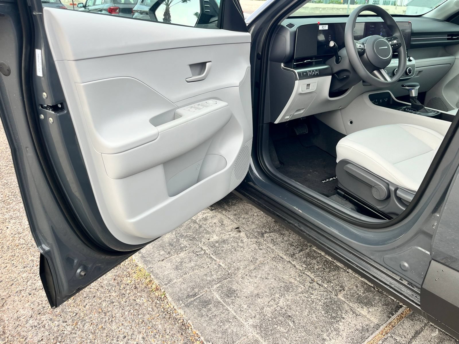 New 2026 Hyundai Kona SE FWD image 14