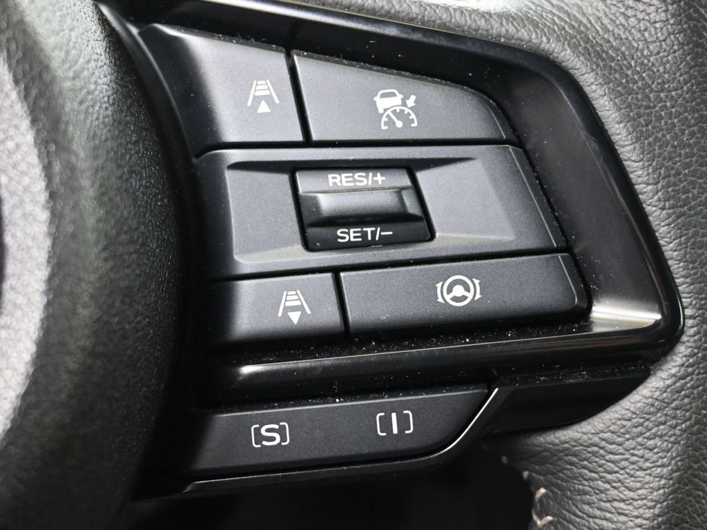 Certified 2025 Subaru Forester Premium image 25