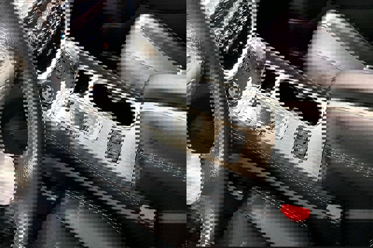 Used 2018 Nissan Murano SL w/ Moonroof Package image 17