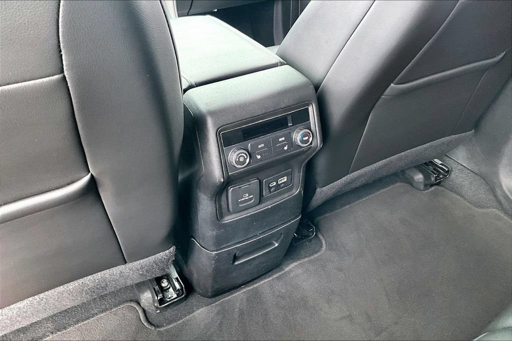 Used 2023 GMC Acadia Denali FWD image 34