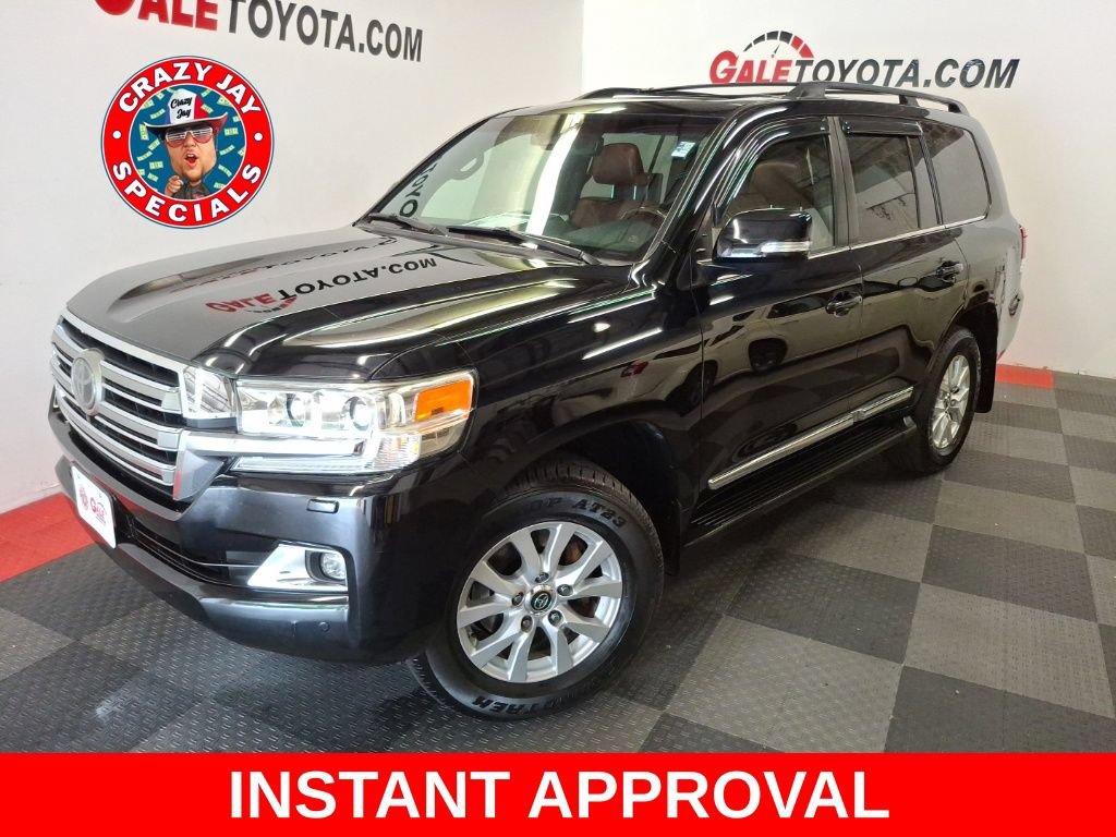 Used 2016 Toyota Land Cruiser AWD/4WD image 1