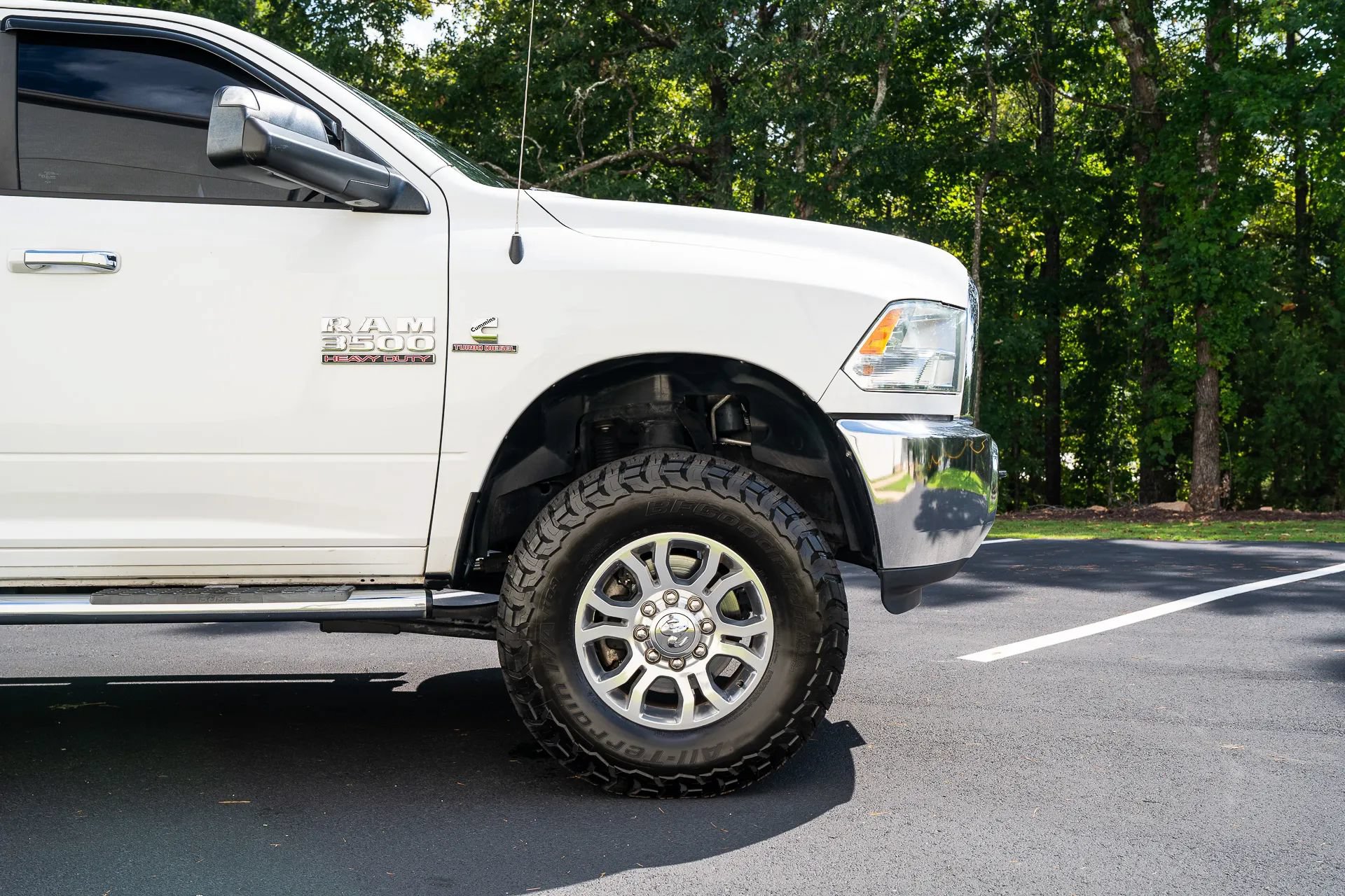 Used 2015 RAM 3500 SLT AWD/4WD image 11