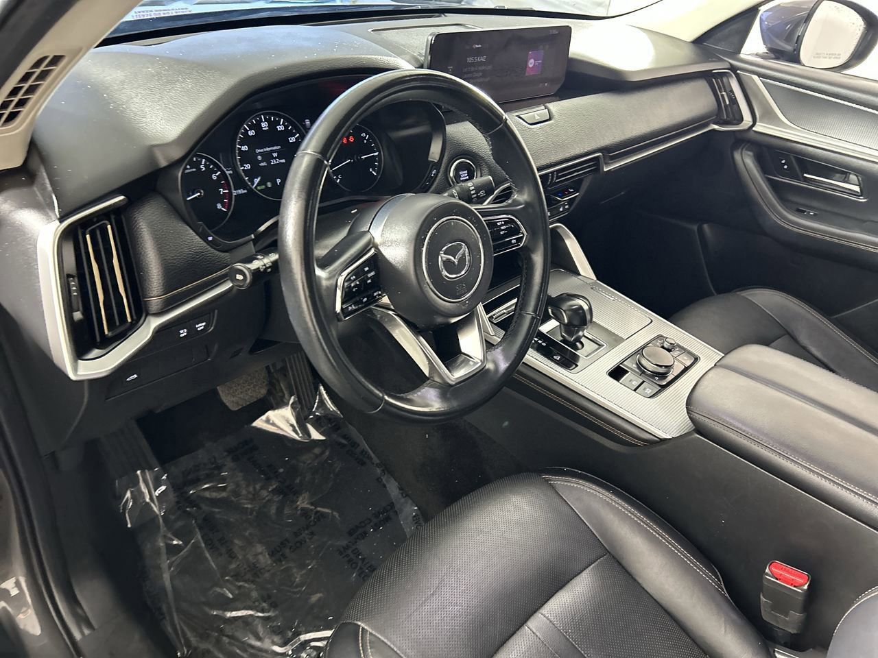 Used 2024 MAZDA CX-90 3.3 Turbo w/ Preferred Plus image 12