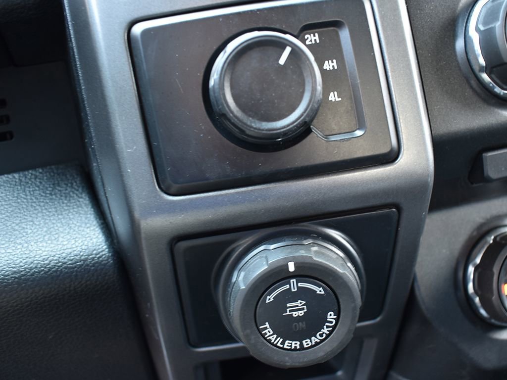 Used 2018 Ford F150 XLT w/ Equipment Group 302A Luxury AWD/4WD image 24