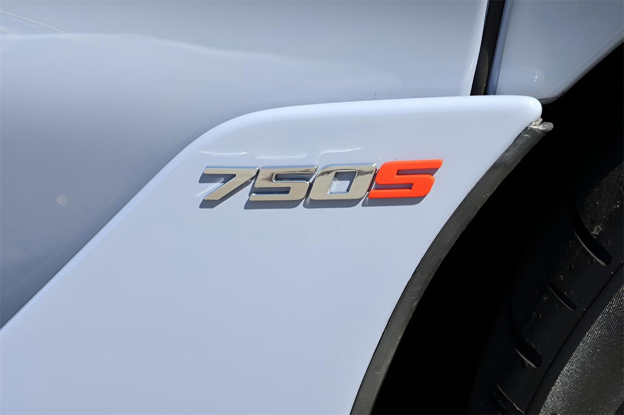 Used 2024 McLaren 750S image 18