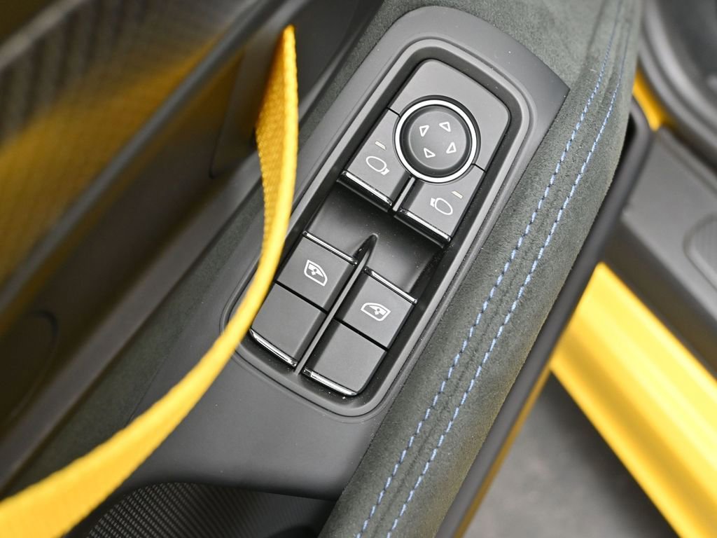 Certified 2024 Porsche 718 Cayman GT4 RS image 9