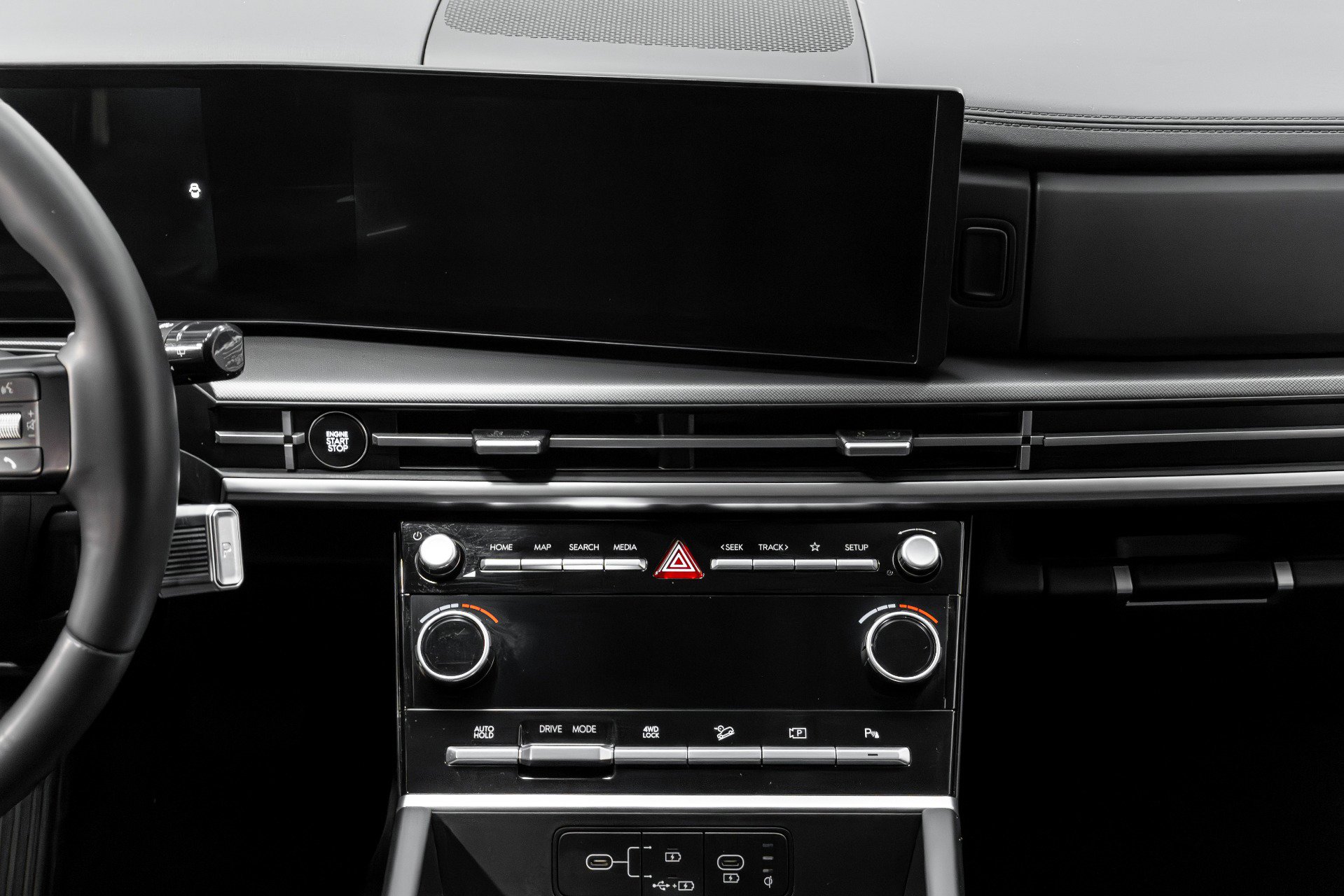 Used 2025 Hyundai Santa Fe SEL image 33