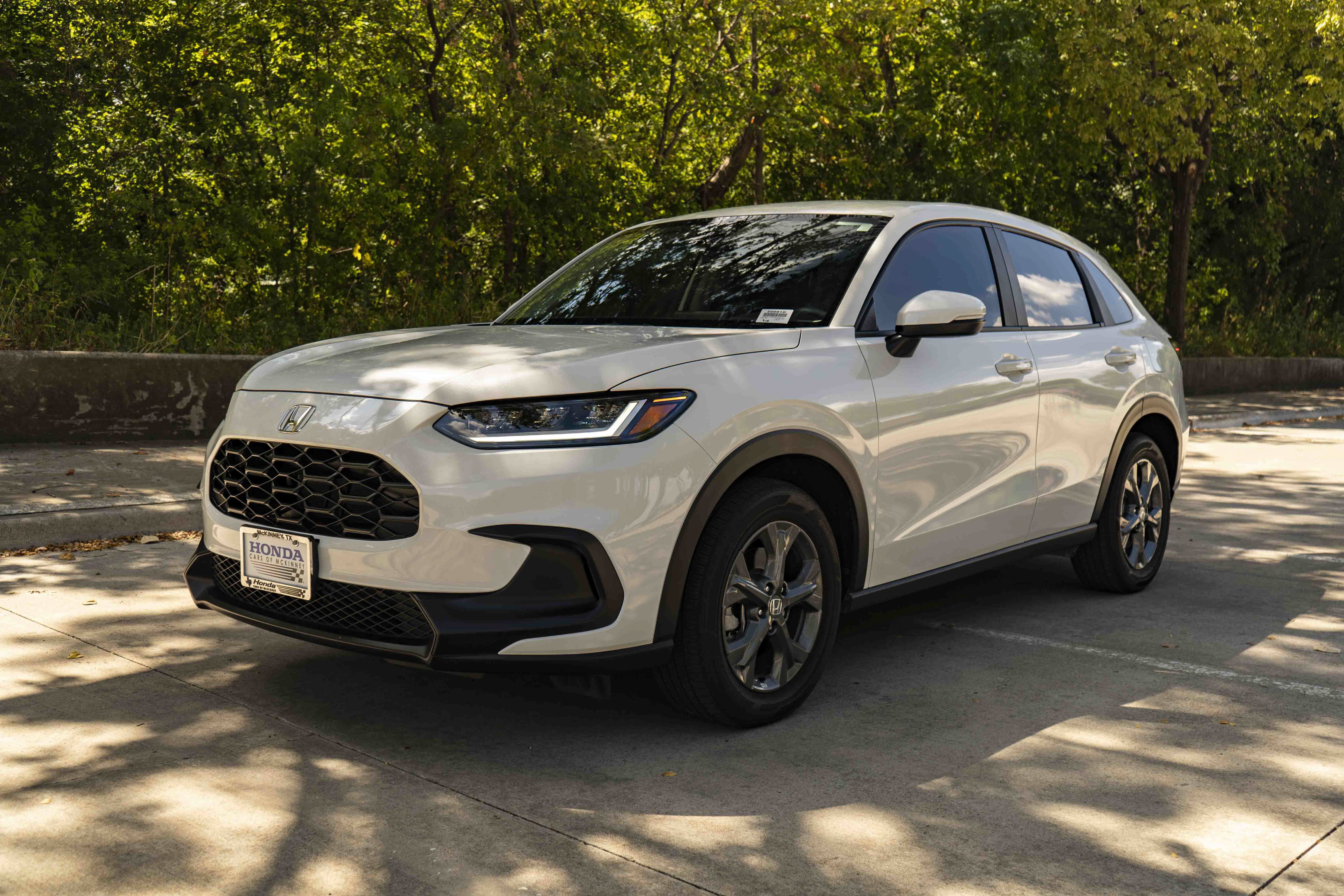 Certified 2027 Honda HR-V LX image 5