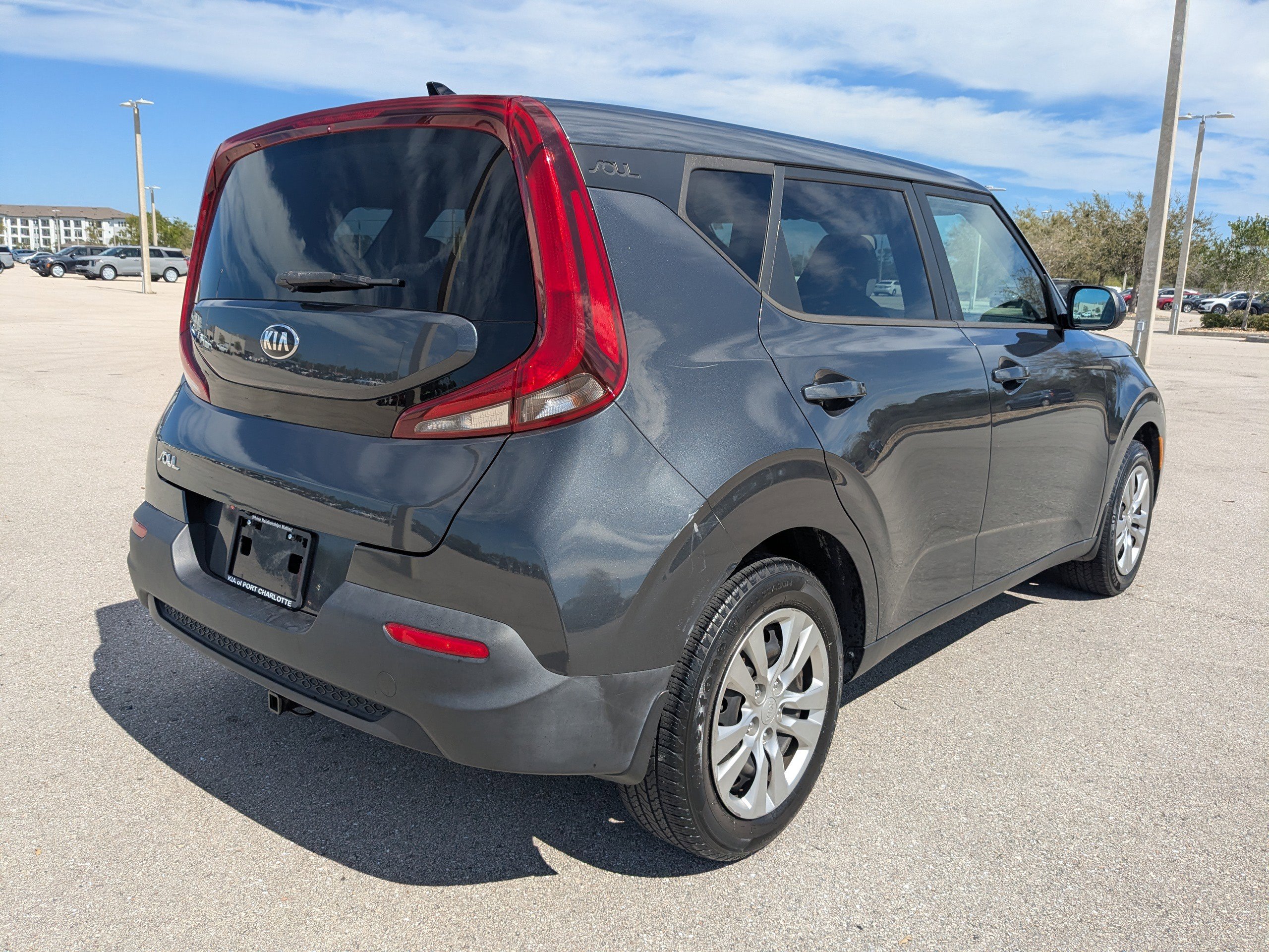 Used 2021 Kia Soul LX image 4