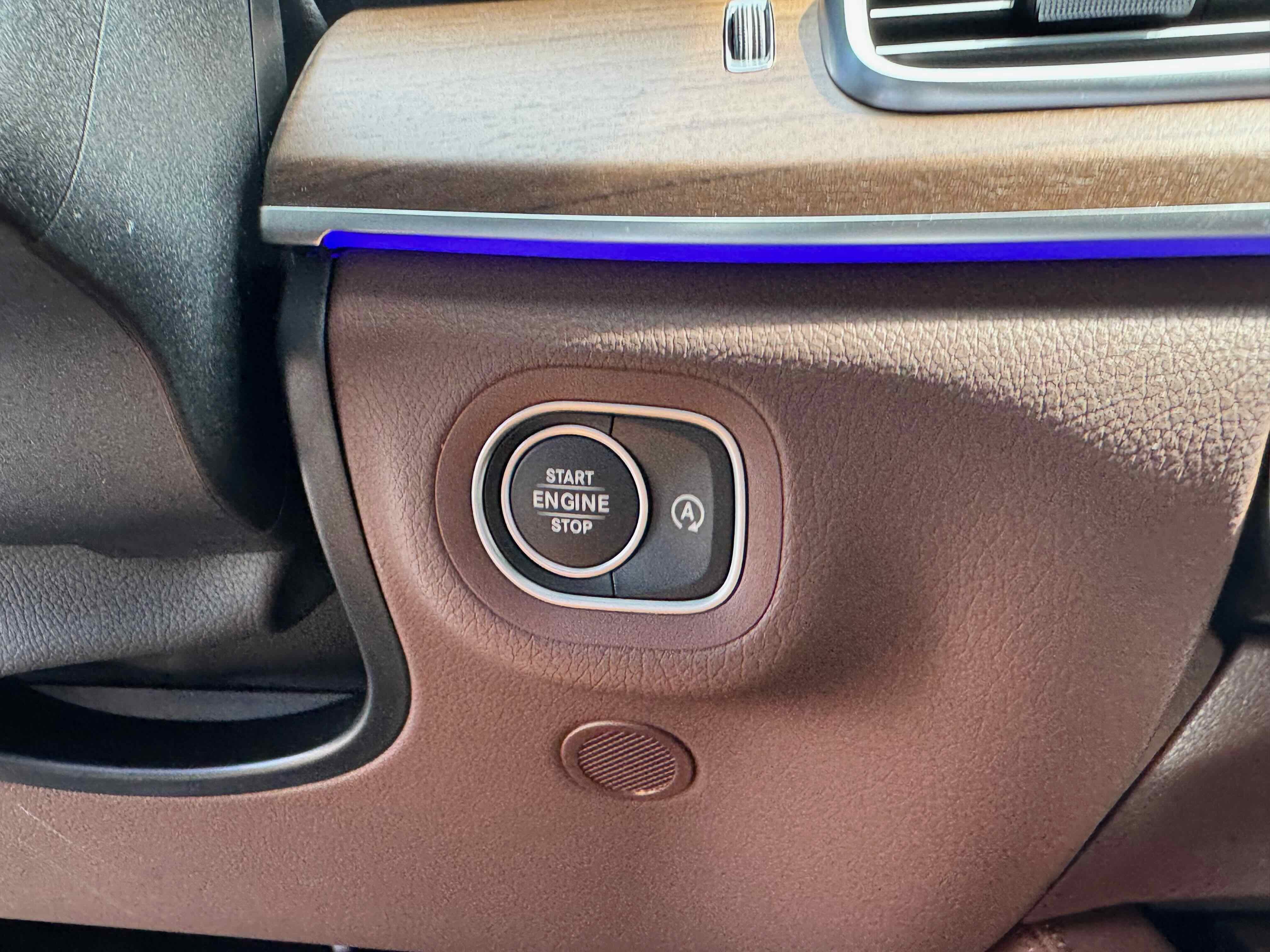 New 2025 Mercedes-Benz GLS 450 4MATIC image 24